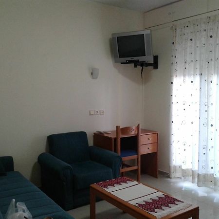 Helen Apartments Ретимно Экстерьер фото